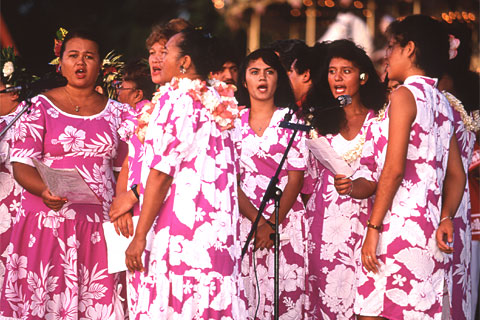 Chorus sound in the evening, Papeete, Tahiti