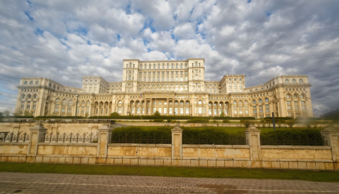 チャウシェスクの議事堂宮殿