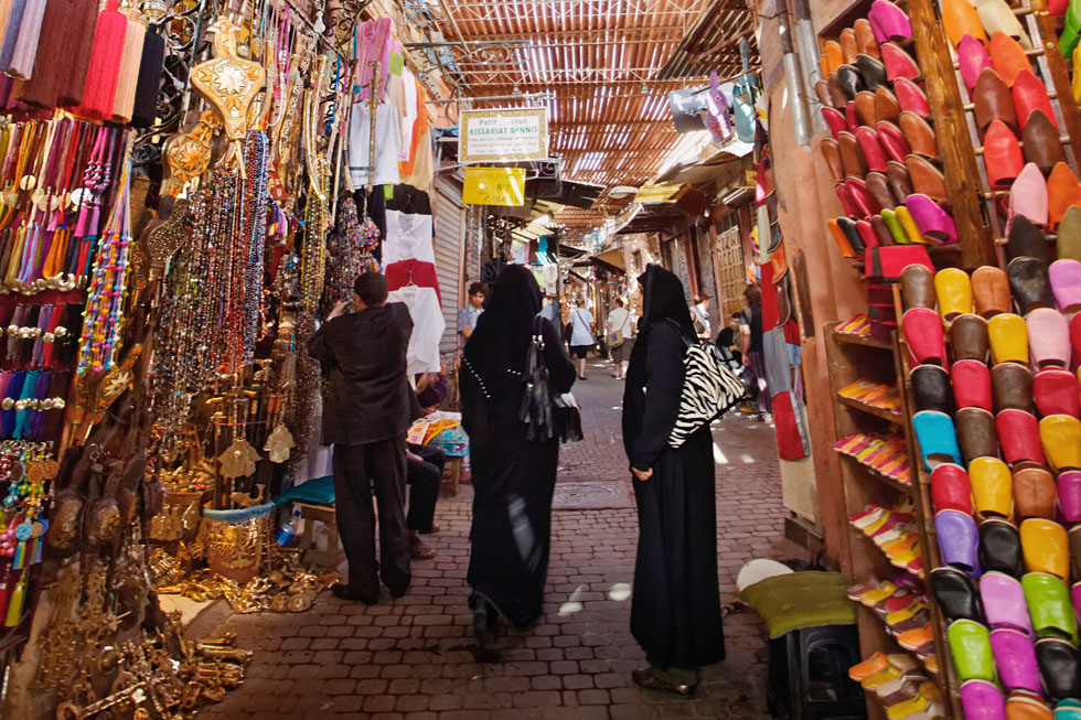 Diving into the souk